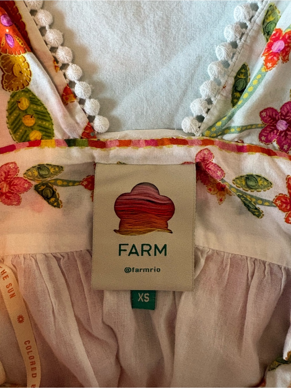 NEW Farm Rio Macaw Bloom Mini Dress- size XS - Picture 3 of 5